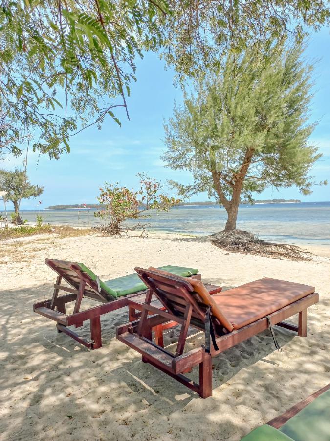Nusa Indah Bungalows Gili Air Extérieur photo