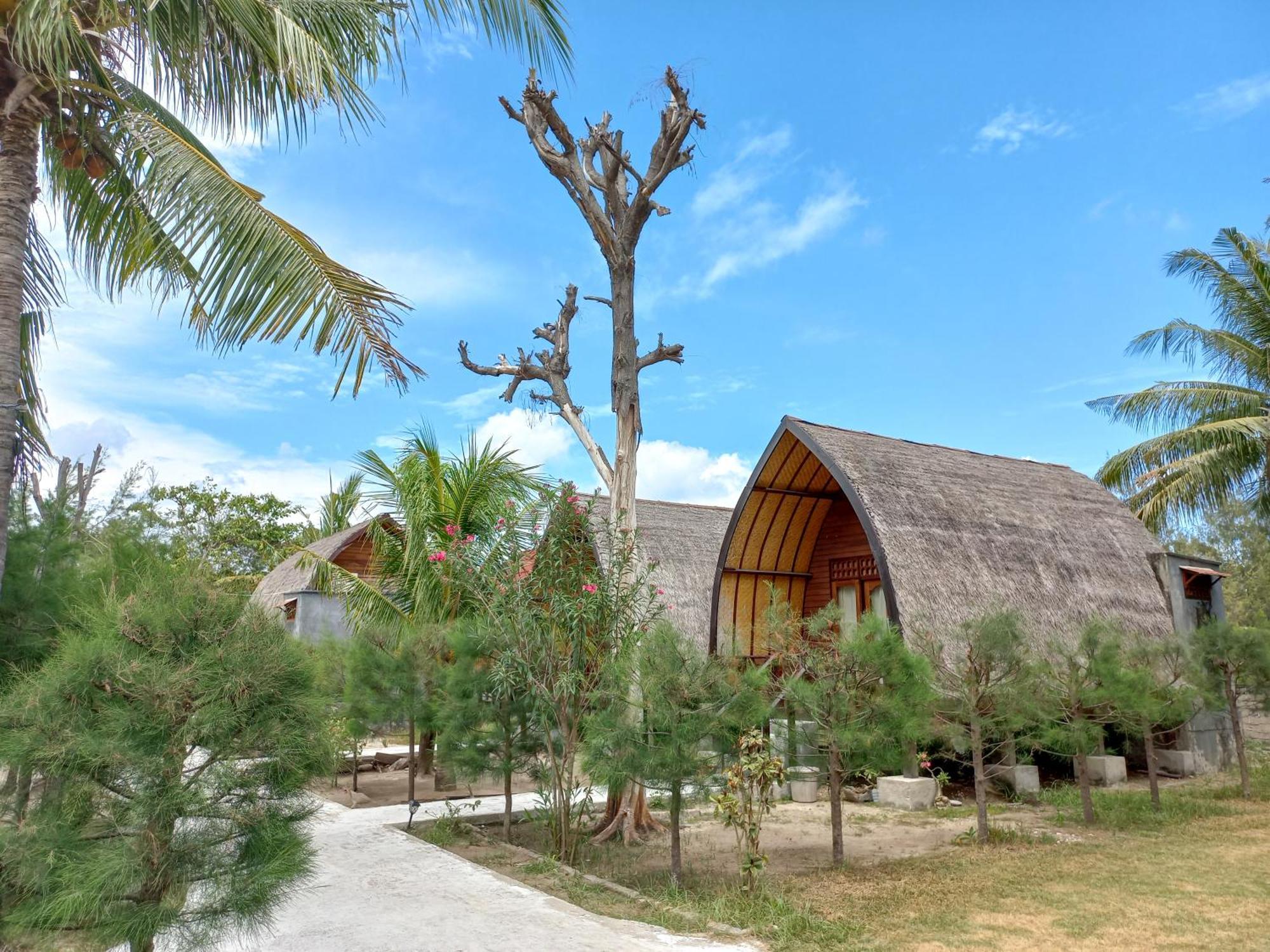 Nusa Indah Bungalows Gili Air Chambre photo