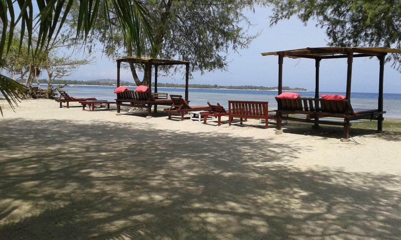 Nusa Indah Bungalows Gili Air Extérieur photo